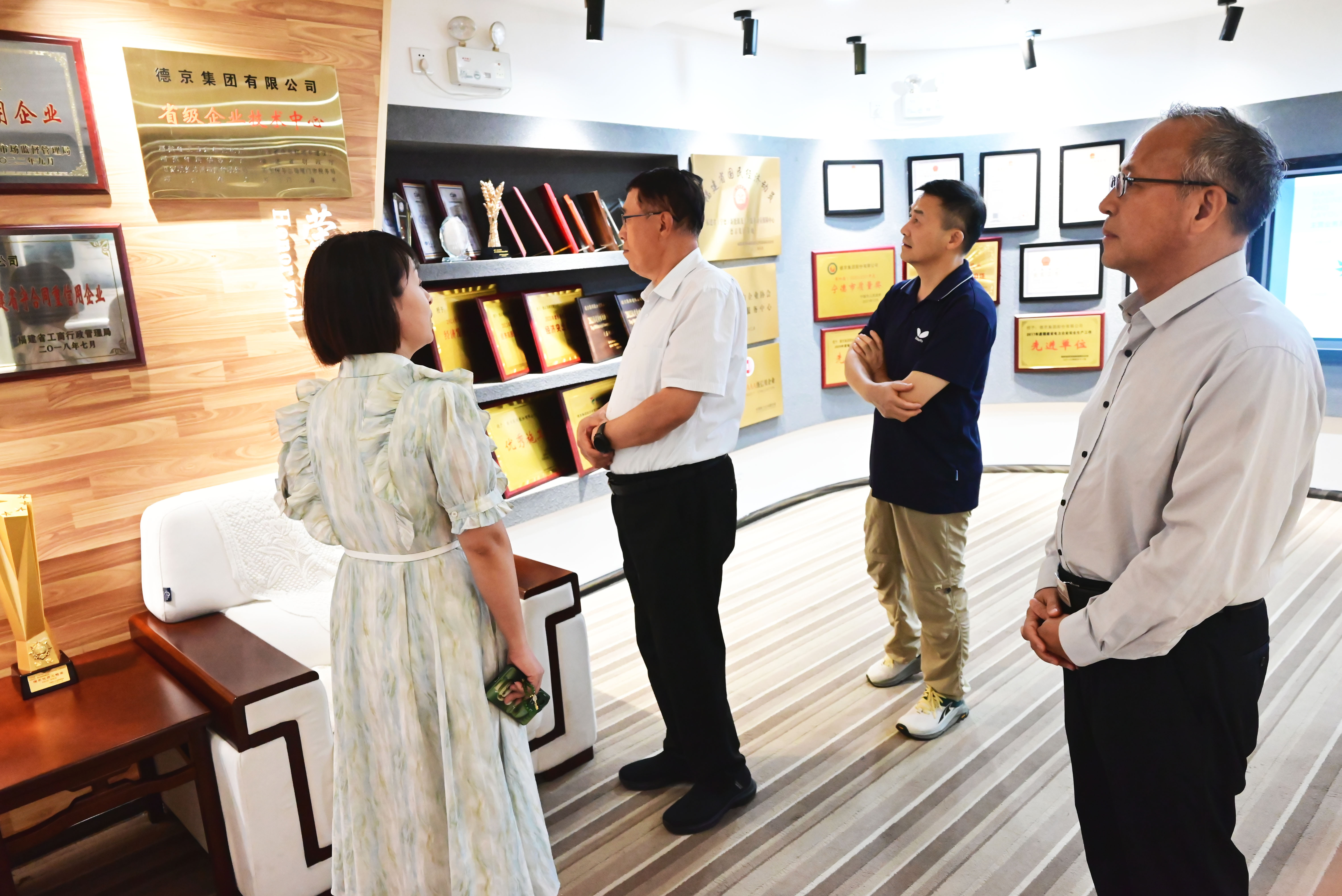 ������Ladbrokes(�й���)�ٷ���վ